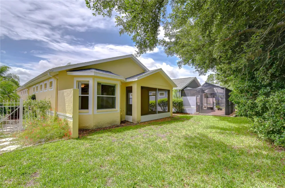 8049 SANGUINELLI ROAD Land O Lakes, FL 34637