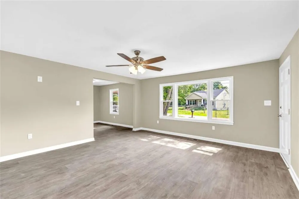 266 Randall Street Lavonia, GA 30553