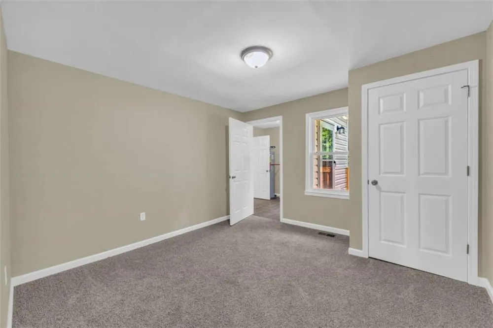 266 Randall Street Lavonia, GA 30553