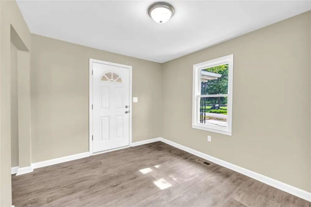266 Randall Street Lavonia, GA 30553
