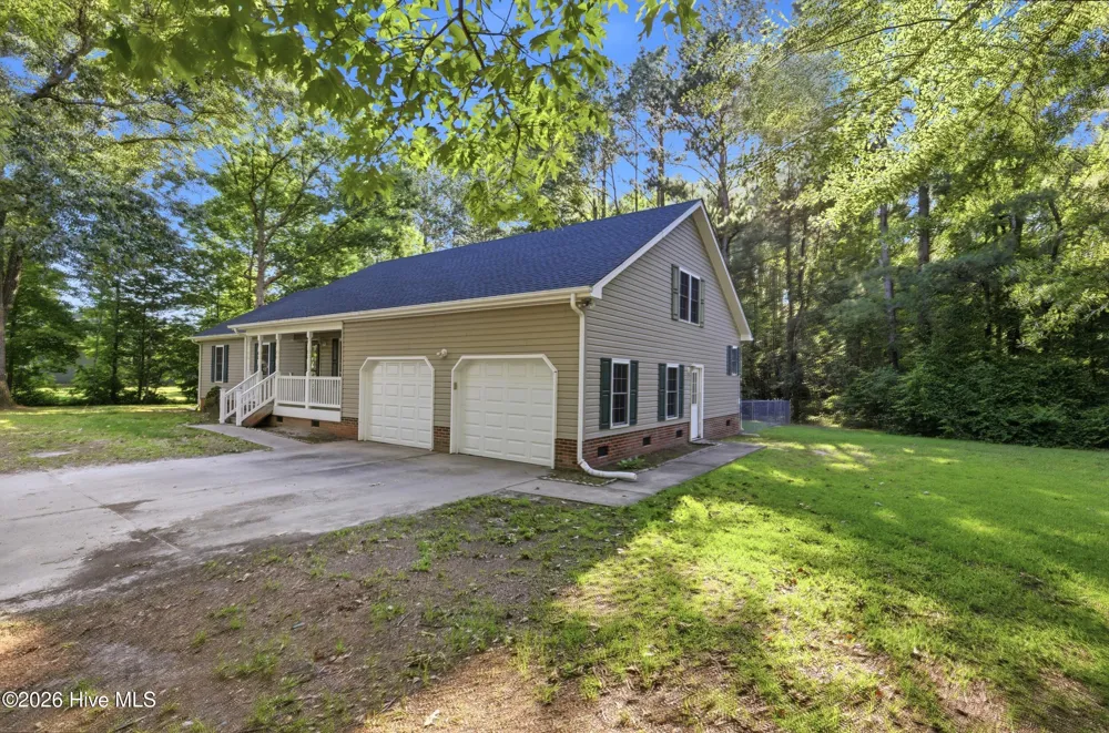 104 Robin Drive South Mills, NC 27976