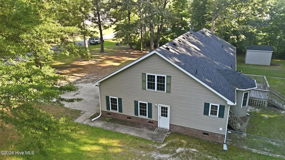 104 Robin Drive South Mills, NC 27976