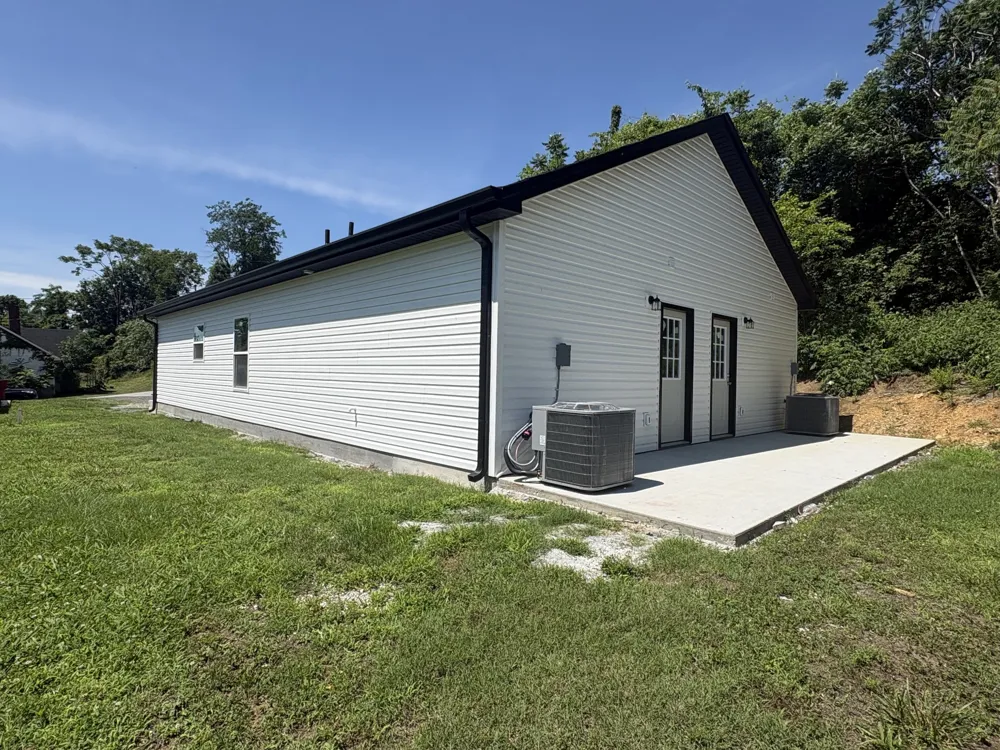 111 Second Ave Carthage, TN 37030