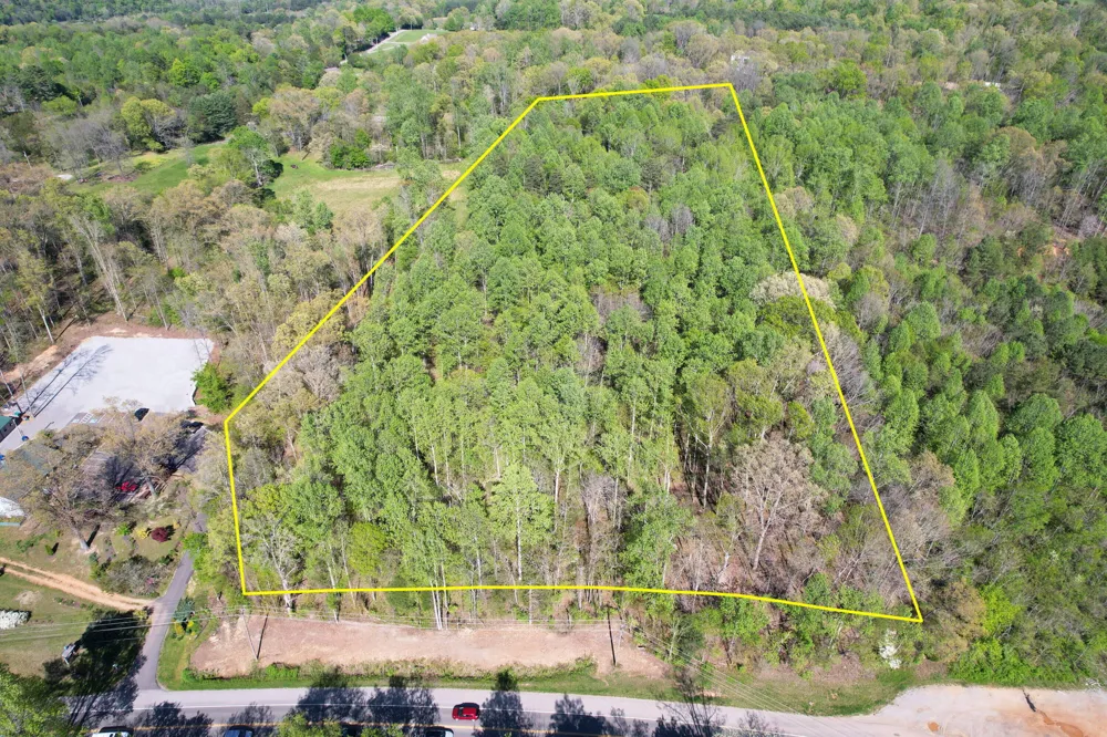 Highway 321 Lenoir City, TN 37771