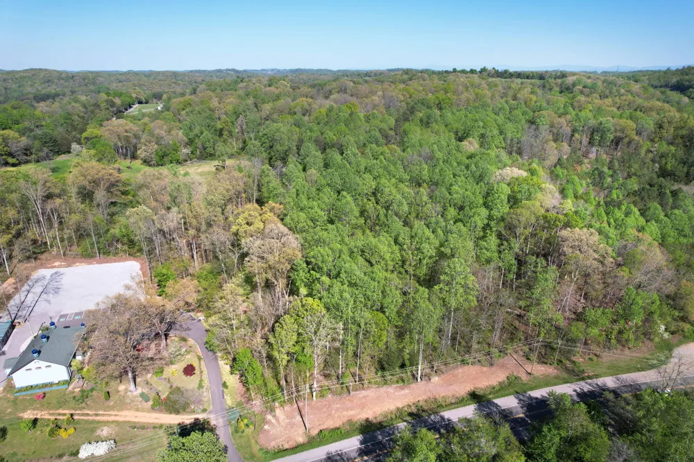 Highway 321 Lenoir City, TN 37771
