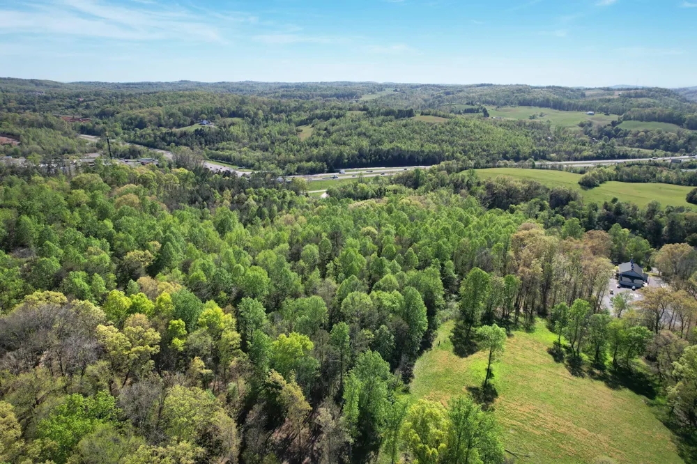Highway 321 Lenoir City, TN 37771