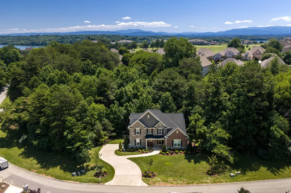 650 Sandpiper Drive Vonore, TN 37885