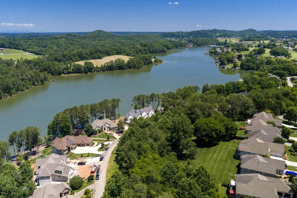 650 Sandpiper Drive Vonore, TN 37885