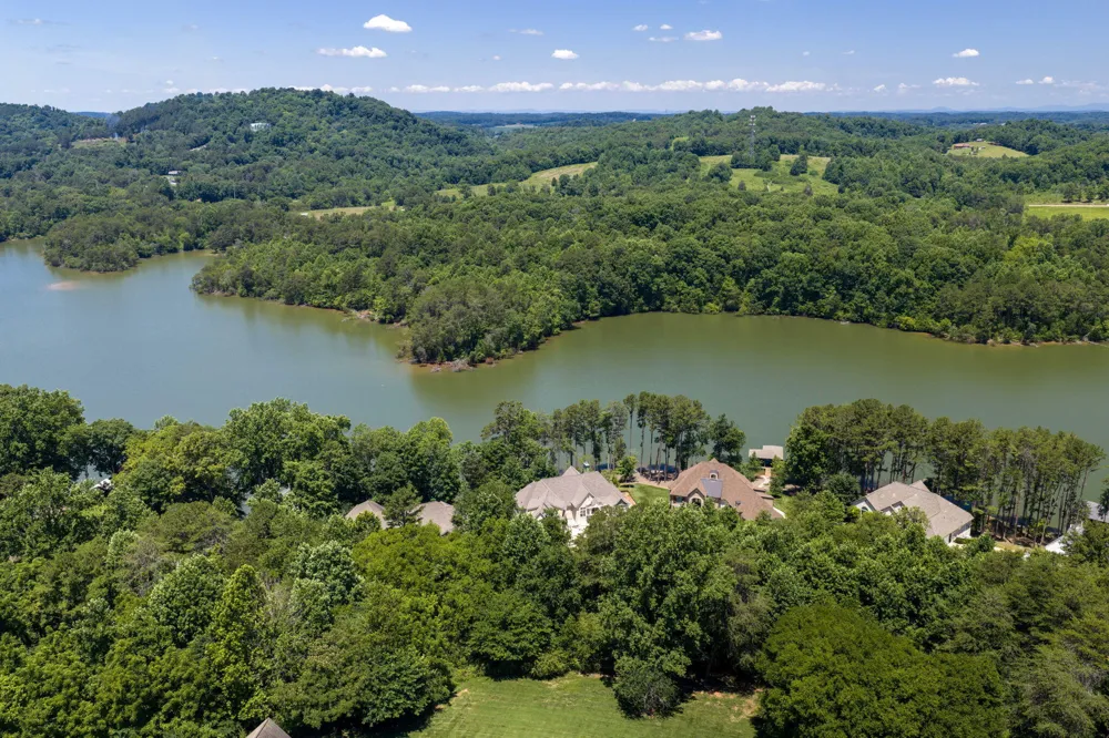 650 Sandpiper Drive Vonore, TN 37885