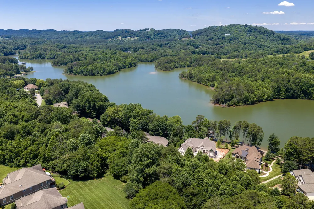650 Sandpiper Drive Vonore, TN 37885