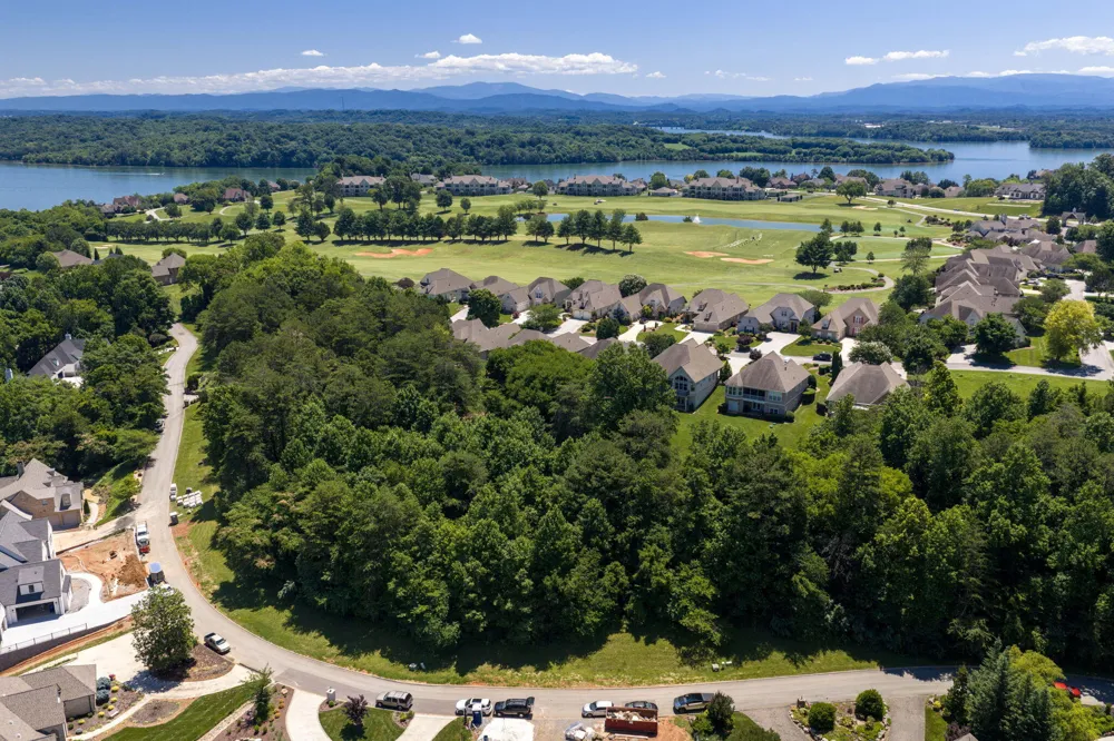 650 Sandpiper Drive Vonore, TN 37885