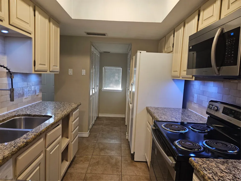 4535 O Connor Road #1214 Irving, TX 75062