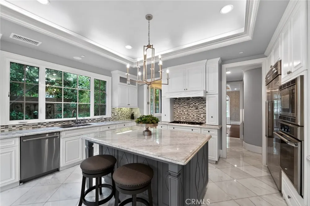 200 W Pamela Road Arcadia, CA 91007