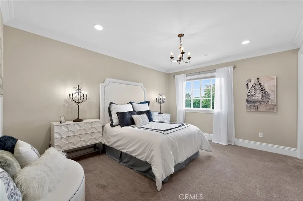 200 W Pamela Road Arcadia, CA 91007