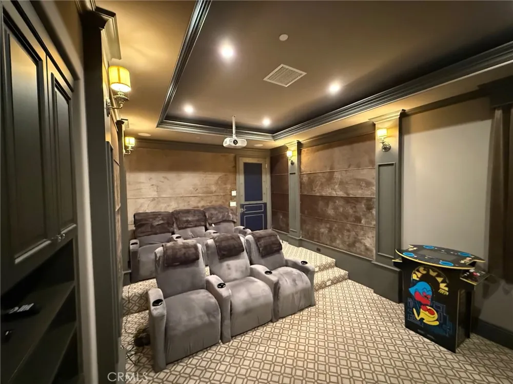 200 W Pamela Road Arcadia, CA 91007