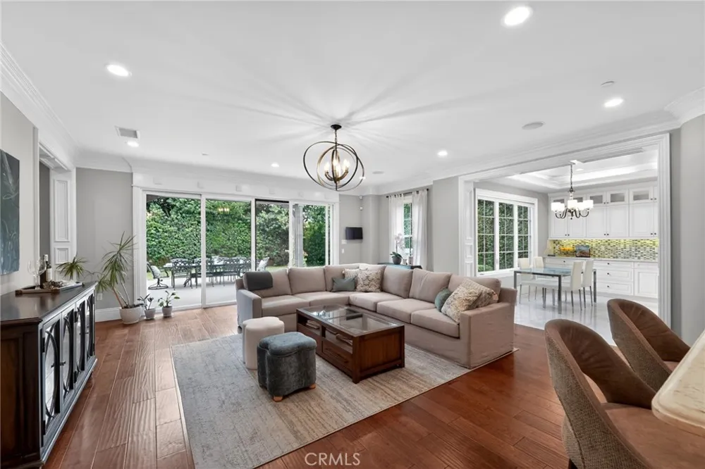200 W Pamela Road Arcadia, CA 91007