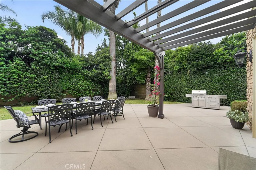 200 W Pamela Road Arcadia, CA 91007