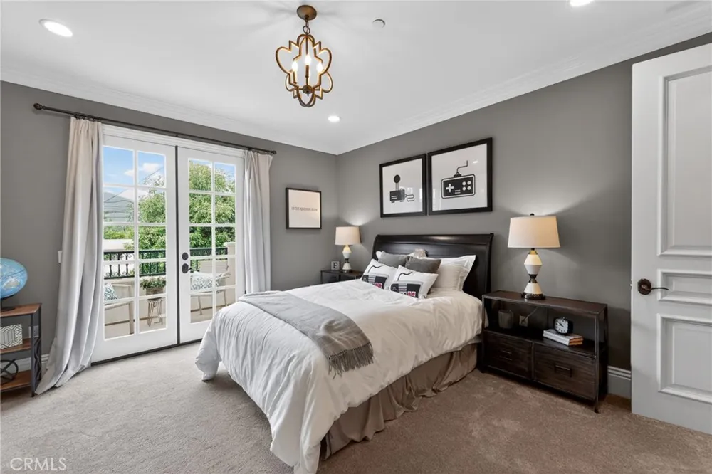 200 W Pamela Road Arcadia, CA 91007