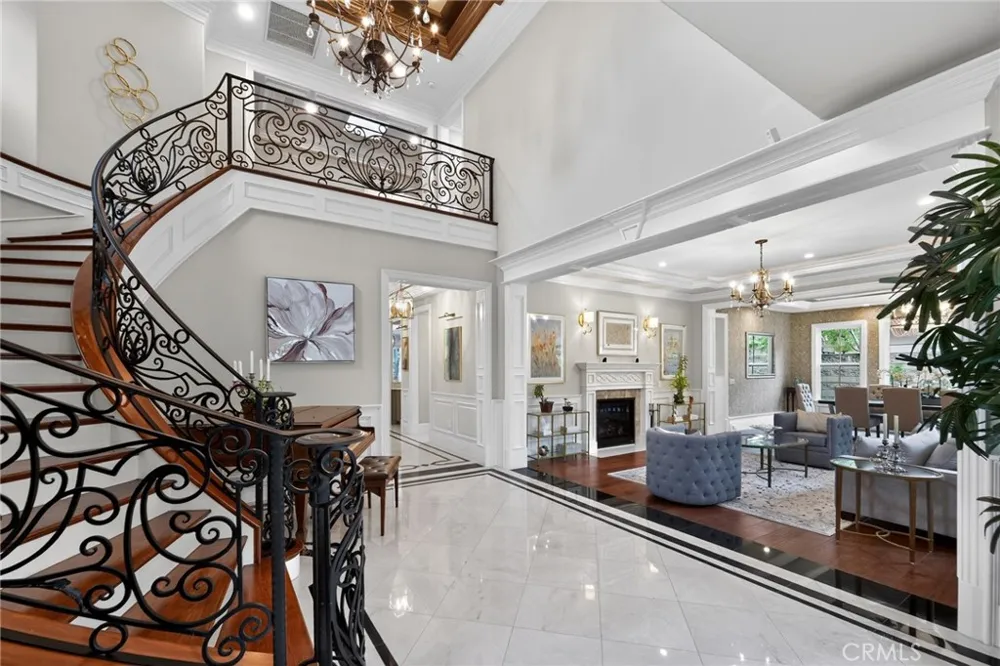 200 W Pamela Road Arcadia, CA 91007
