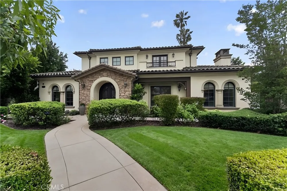 200 W Pamela Road Arcadia, CA 91007