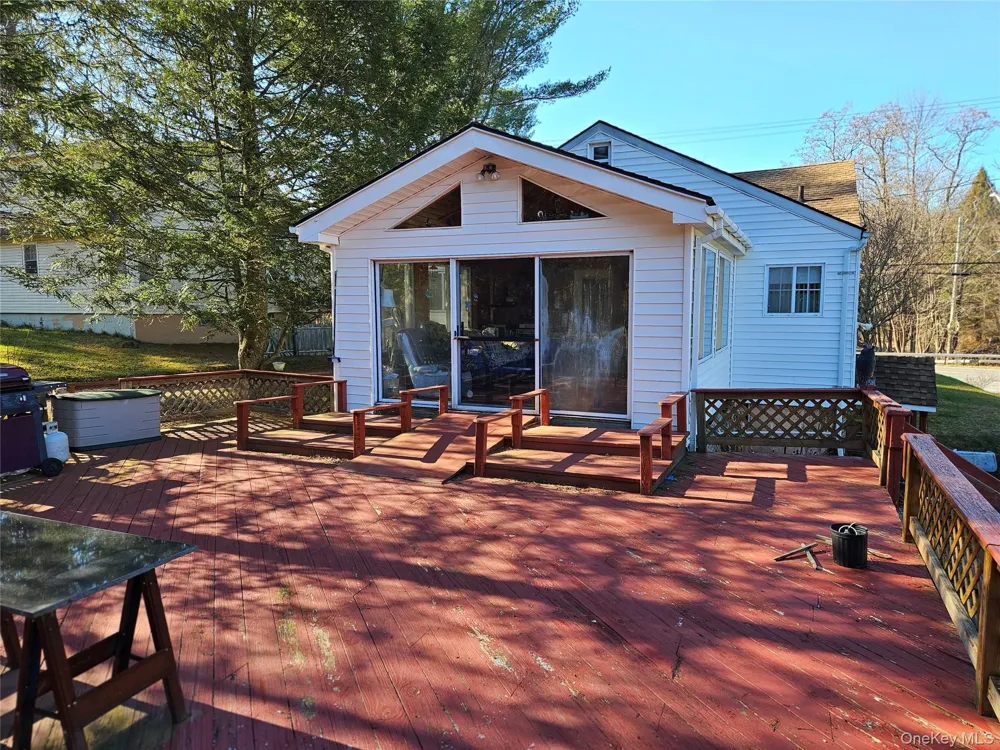 3624 State Route 55 Kauneonga Lake, NY 12720