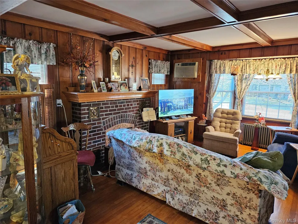 3624 State Route 55 Kauneonga Lake, NY 12720