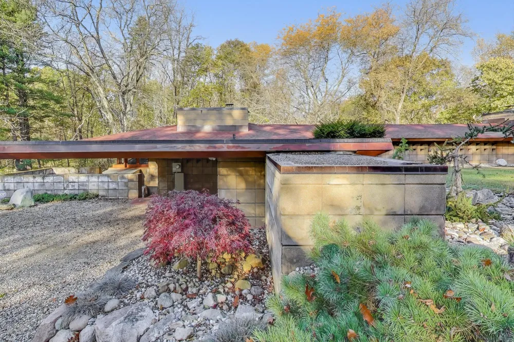 11185 Hawthorne Drive Galesburg, MI 49053