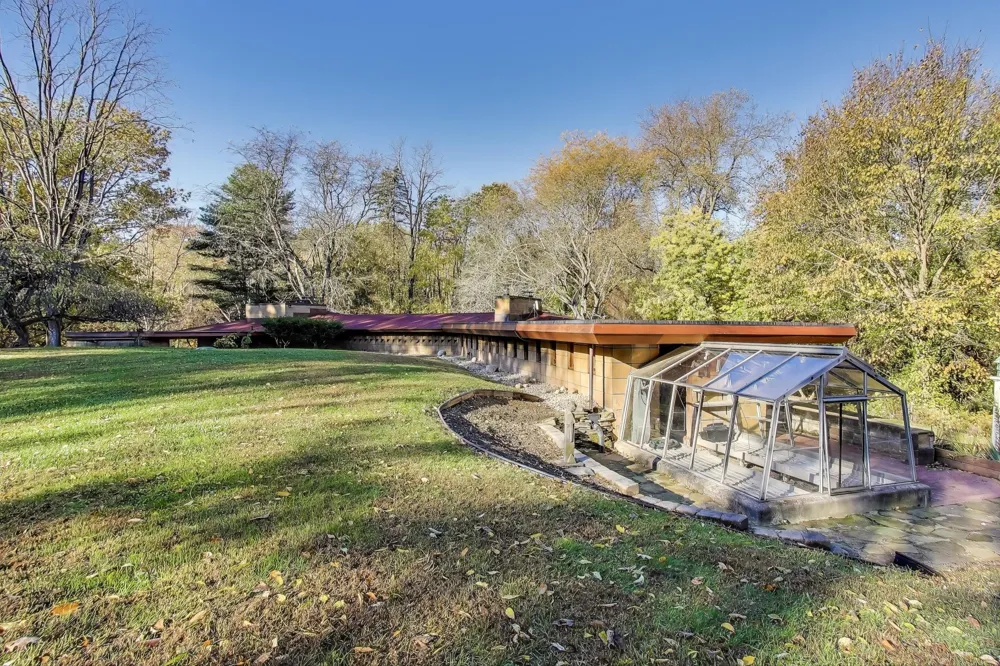 11185 Hawthorne Drive Galesburg, MI 49053