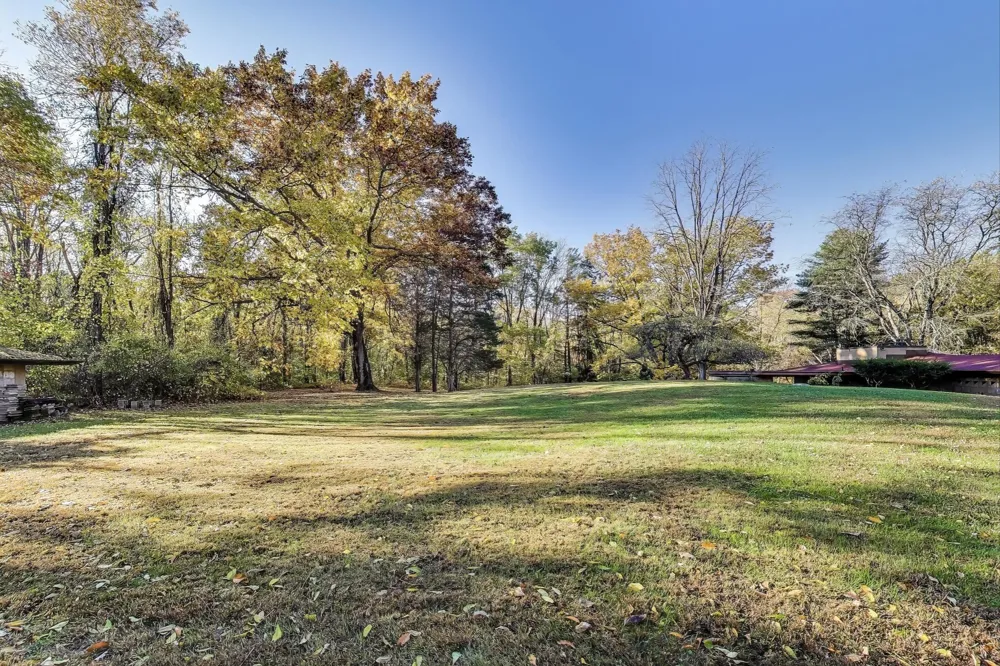 11185 Hawthorne Drive Galesburg, MI 49053