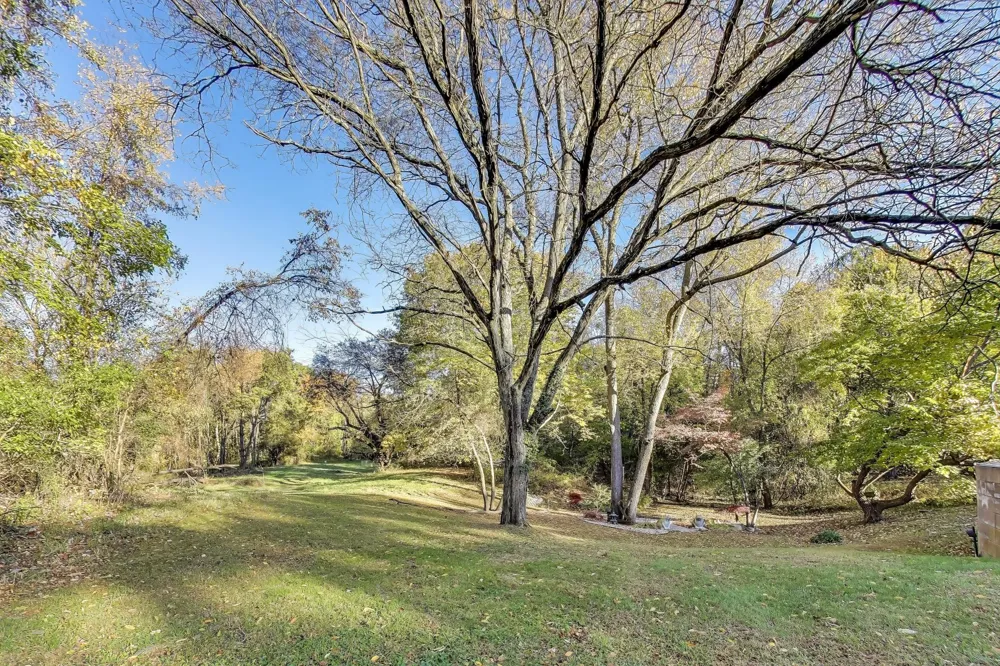 11185 Hawthorne Drive Galesburg, MI 49053