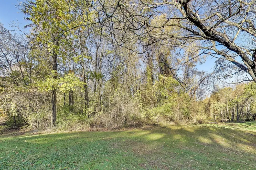 11185 Hawthorne Drive Galesburg, MI 49053