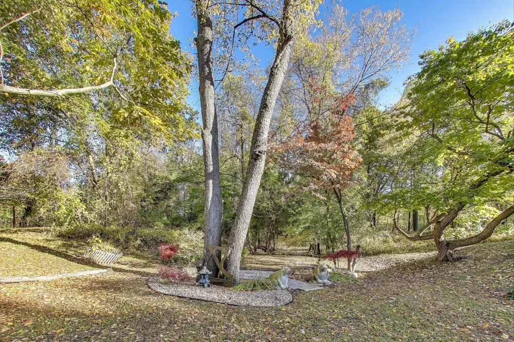 11185 Hawthorne Drive Galesburg, MI 49053