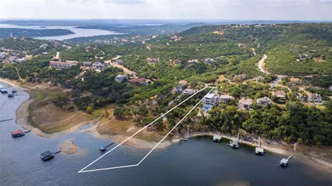 17906 Crystal Cove