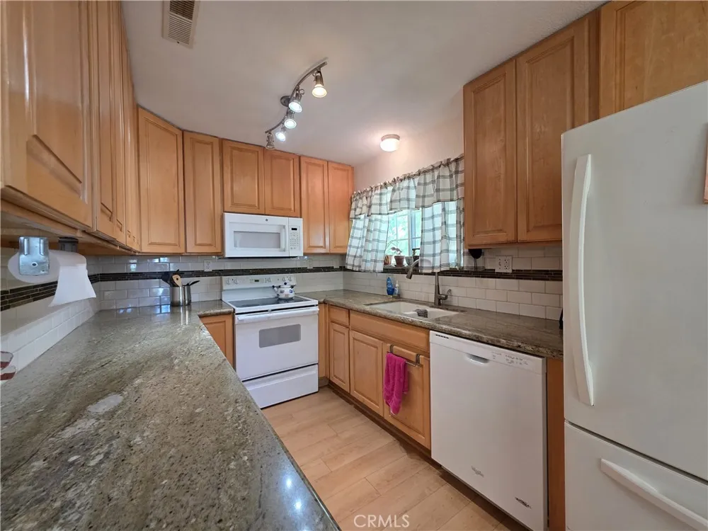 6265 Huggins Dr Orland, CA 95963