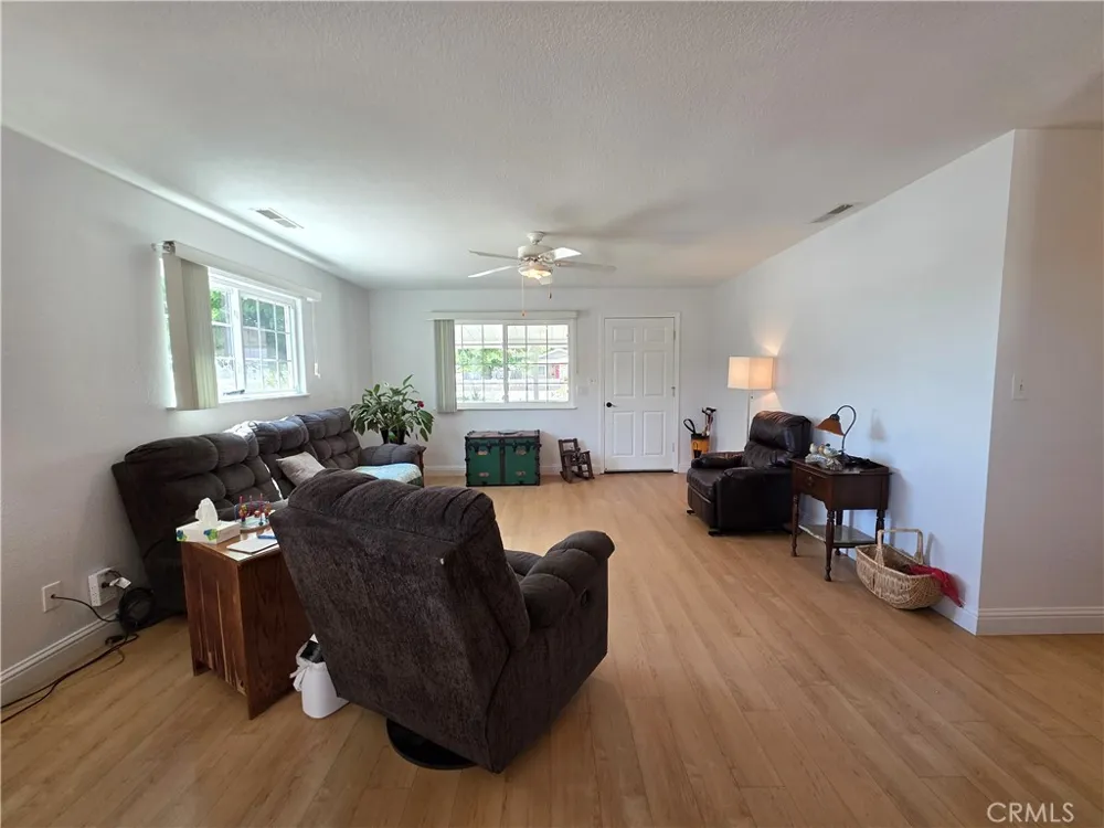 6265 Huggins Dr Orland, CA 95963