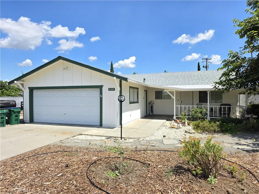 6265 Huggins Dr Orland, CA 95963
