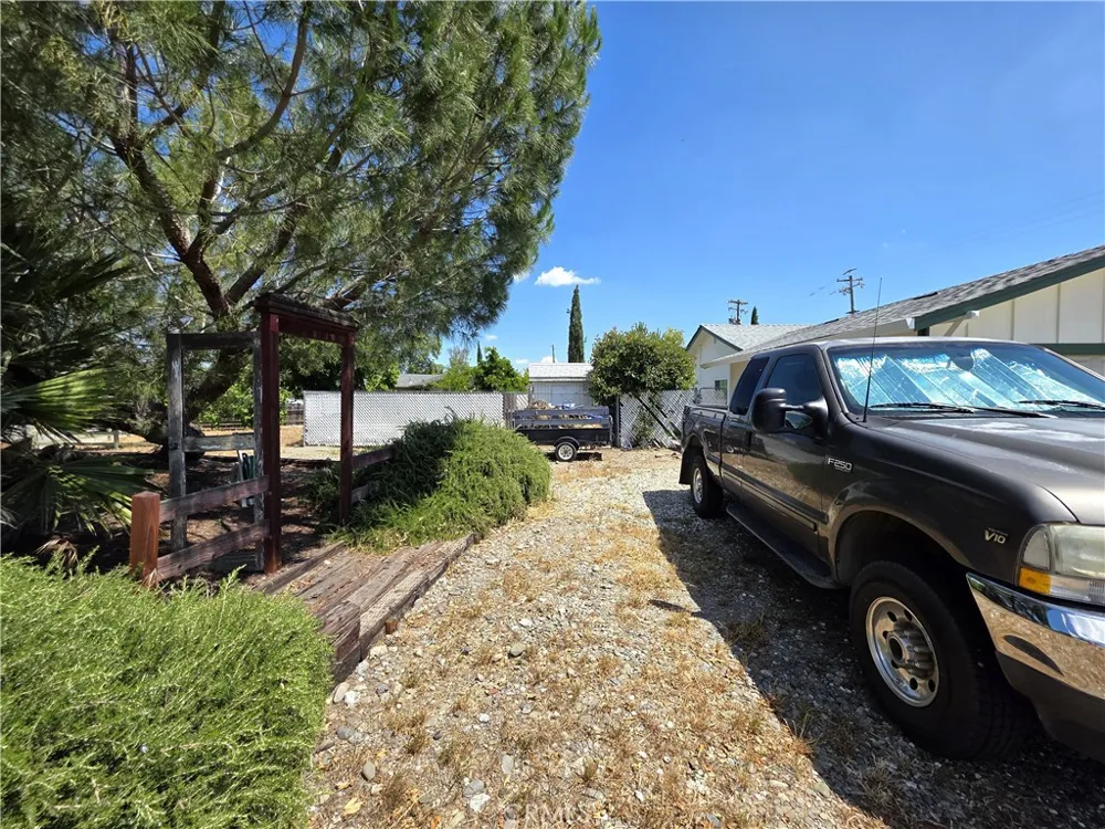 6265 Huggins Dr Orland, CA 95963