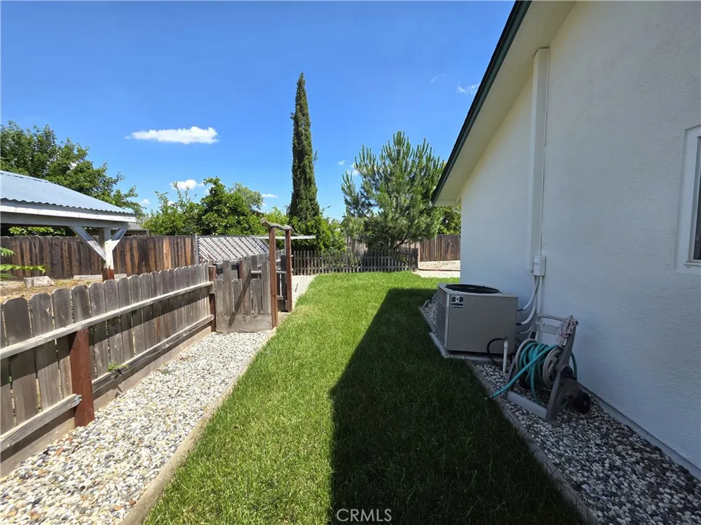 6265 Huggins Dr Orland, CA 95963