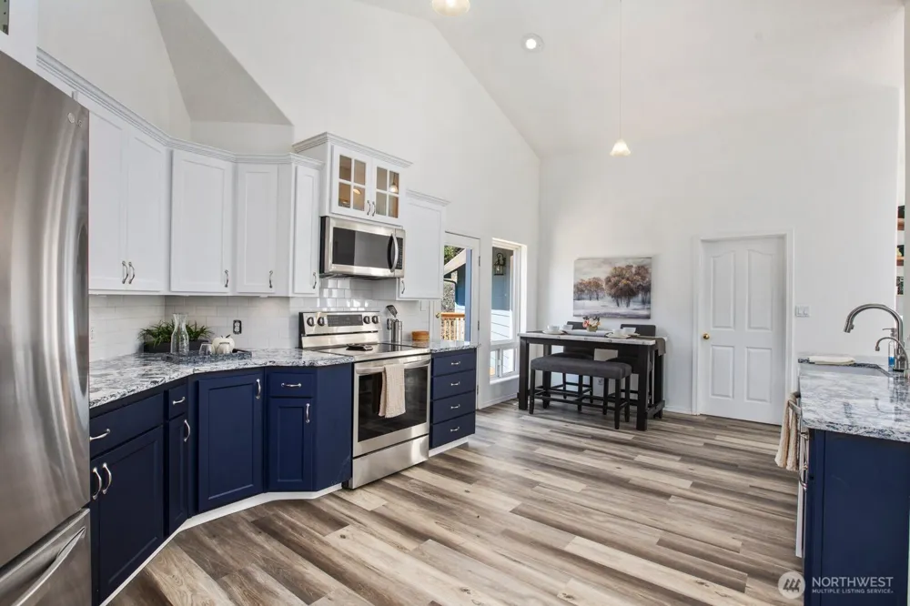 211 Basswood Drive Silverlake, WA 98645