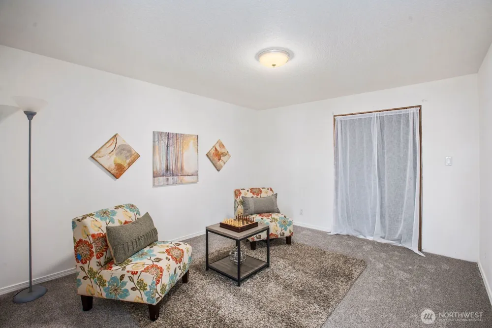 211 Basswood Drive Silverlake, WA 98645