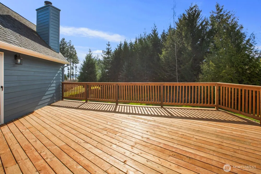 211 Basswood Drive Silverlake, WA 98645