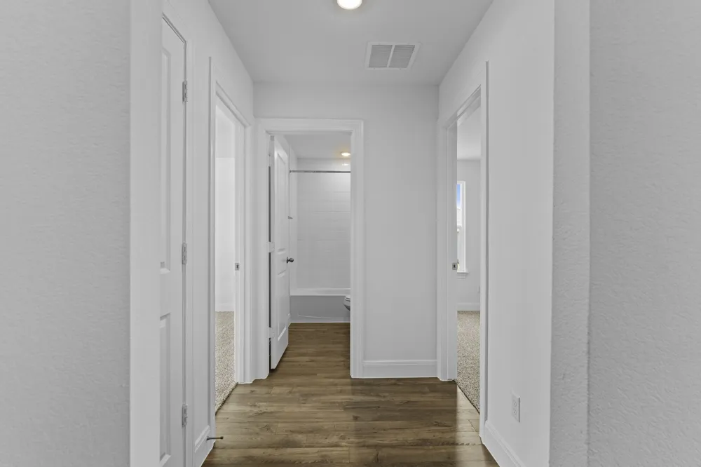 137 Union Pacific Drive Cedar Creek, TX 78612