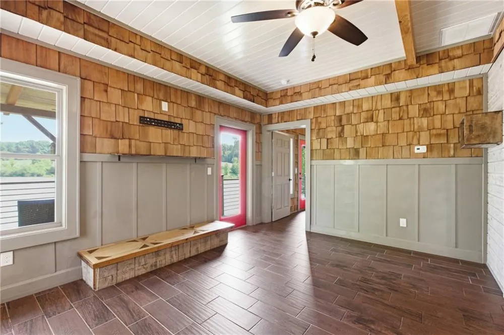 456 Oak Springs Road Clarkesville, GA 30523