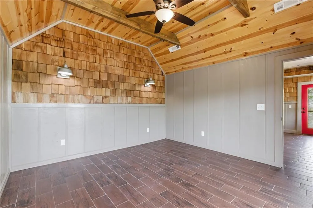 456 Oak Springs Road Clarkesville, GA 30523
