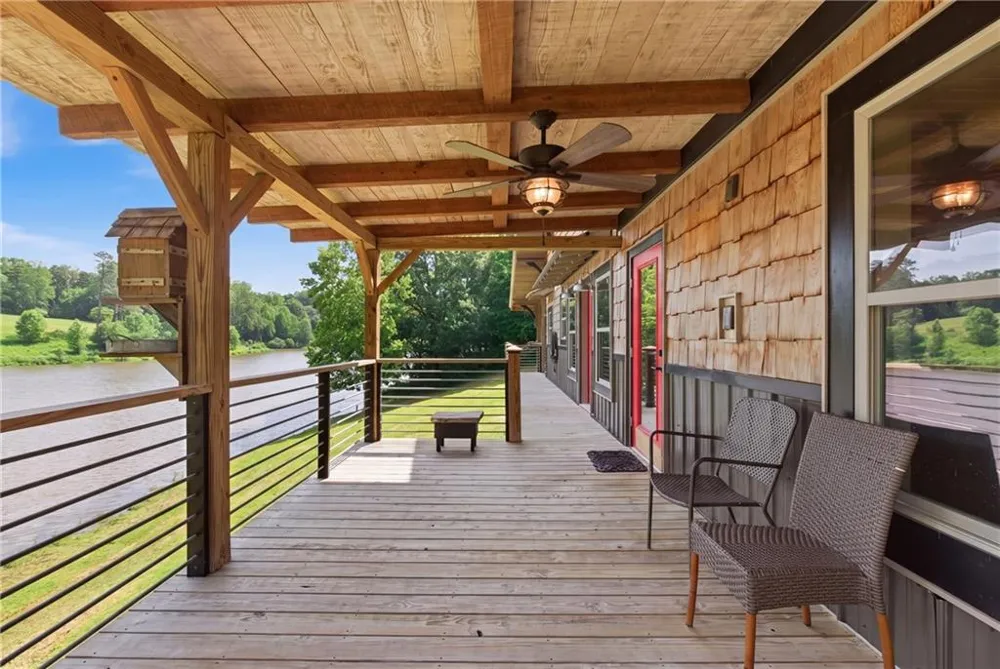 456 Oak Springs Road Clarkesville, GA 30523