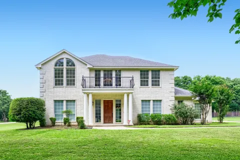 3601 Cliffwood Drive