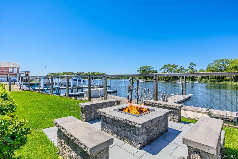 81 Beach Road Aquebogue, NY 11901