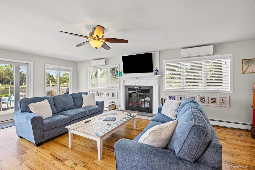 81 Beach Road Aquebogue, NY 11901