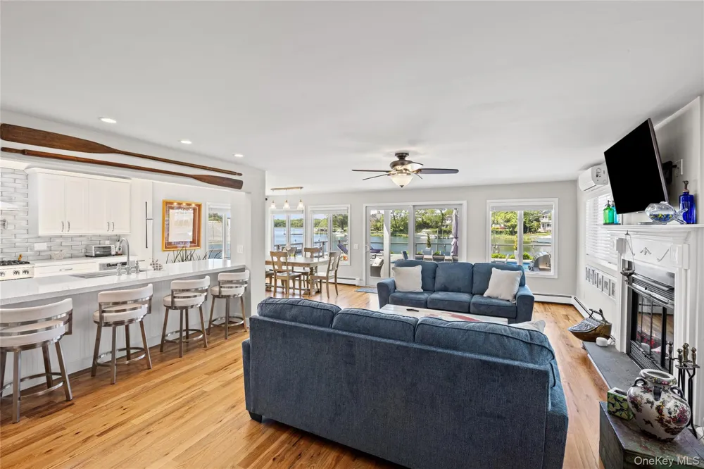 81 Beach Road Aquebogue, NY 11901