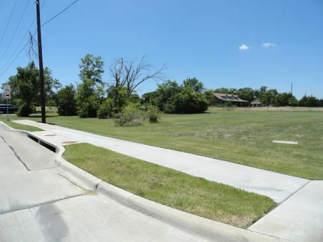 3929 Hickox Road Rowlett, TX 75089